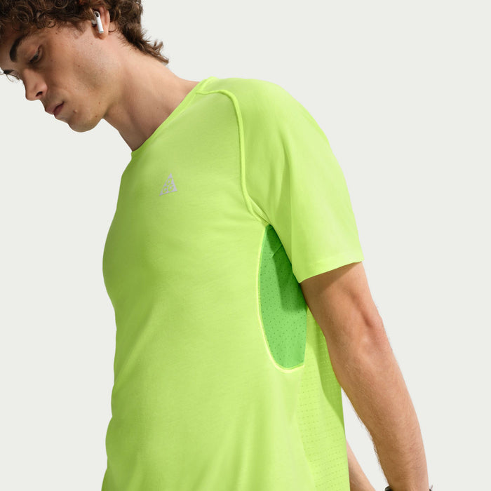 Nike ACG Dri-Fit ADV Solar Chase Short-Sleeve T-Shirt - Men's Volt Ice/Mean Green/Summit White