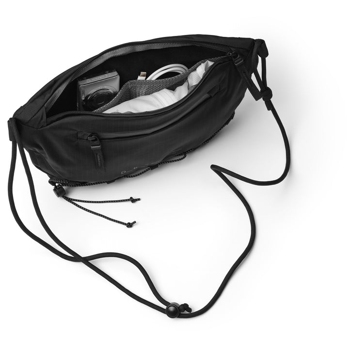 DB Equipment Roamer Pro 6L Sling Bag Black Out
