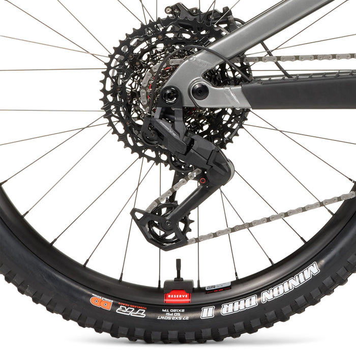 Santa Cruz Vala 1 AL Eagle 70 E-Mountain Bike 2026 Gloss Lunar Gray