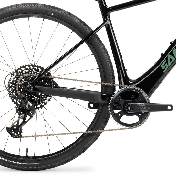 Santa Cruz Skitch 1.1 CC Apex Flat Bar 700c Complete eBike 2026 Gloss Black