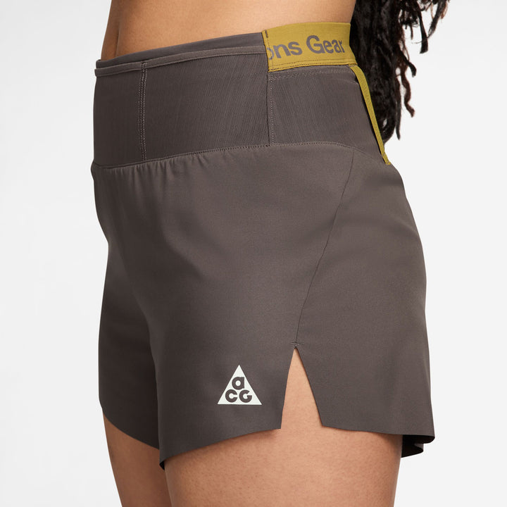 Nike ACG Trail Dri-Fit MRBF 4" Shorts - Women's Iron Stone/Peat Moss/Summit White