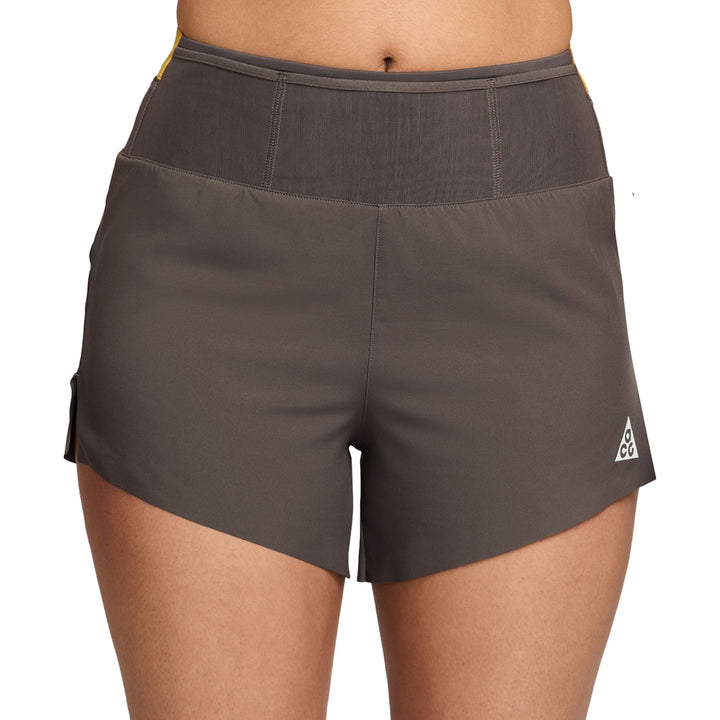 Nike ACG Trail Dri-Fit MRBF 4" Shorts - Women's Iron Stone/Peat Moss/Summit White