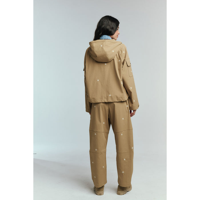 The Great Outdoors The Embroidered Cropped Trailhead Pullover - Women's Khaki With Daisy Embroidery