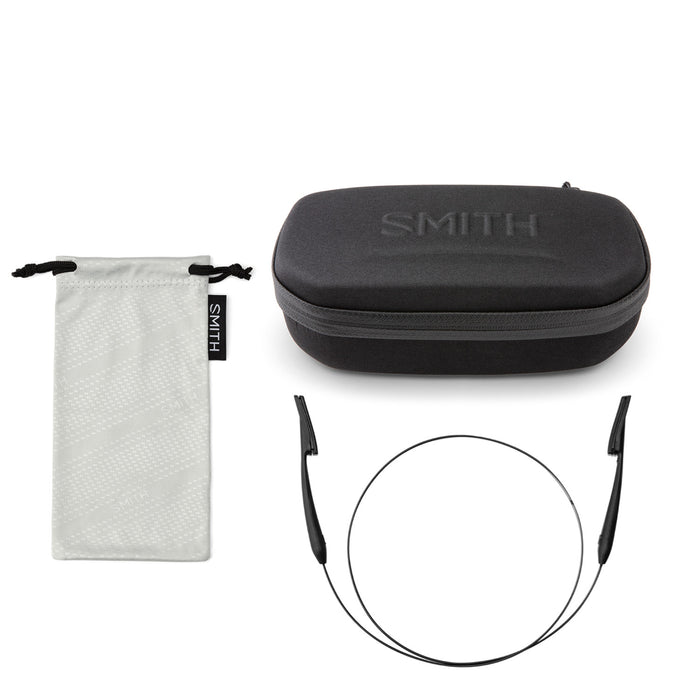Smith Guide's Choice S Sunglasses Matte Black/ChromaPop Glass Polarchromic Rose Blue Mirror