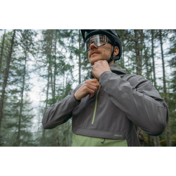 7Mesh Cache Anorak Limestone