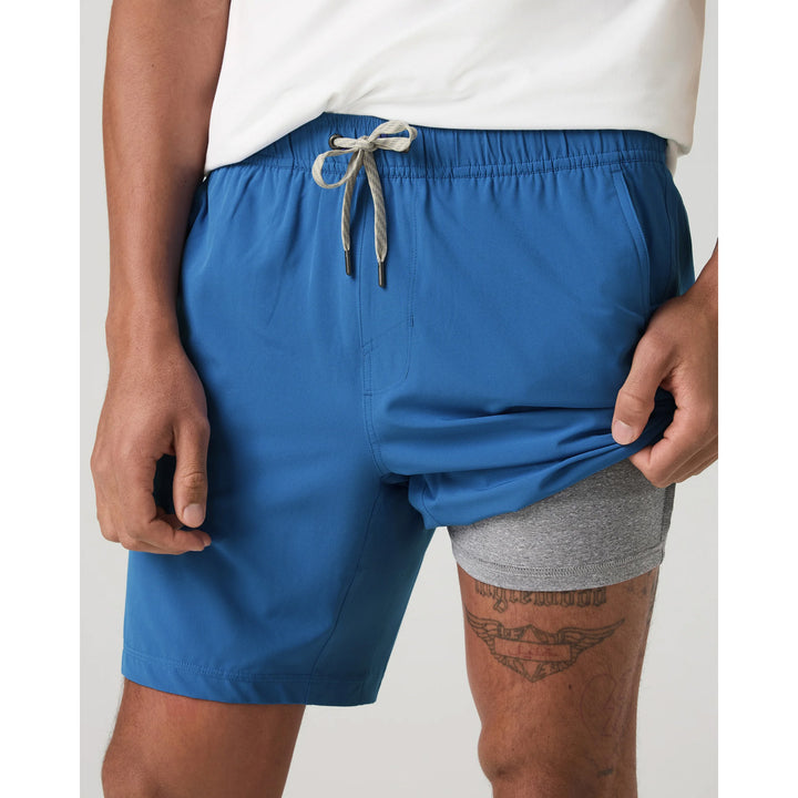 Vuori Kore Lined 7" Shorts - Men's Court Blue