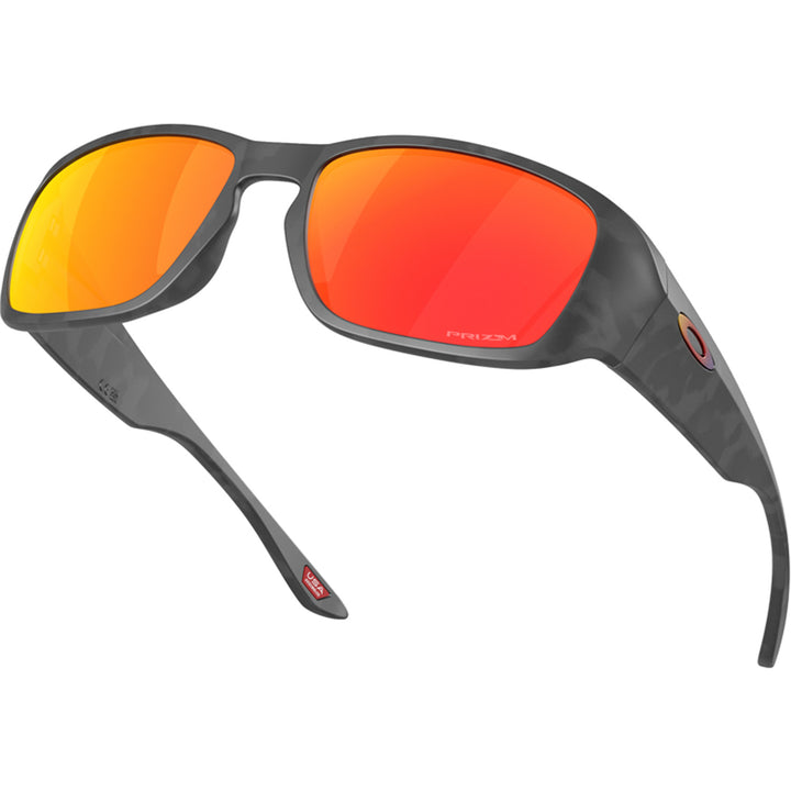 Oakley Tourniquet Sunglasses Matte Black Camo/Prizm Ruby