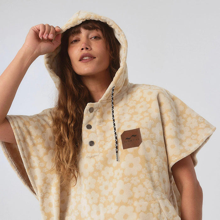 Slowtide Ginny Ex Warm Poncho Sandstone