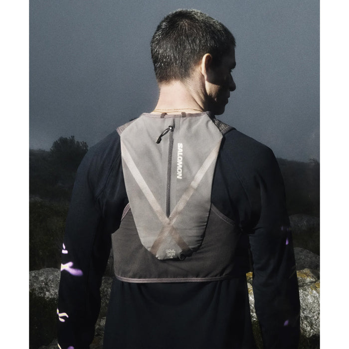 Salomon Gravel Skin 4 Hydration Pack Iron/Silver Cloud