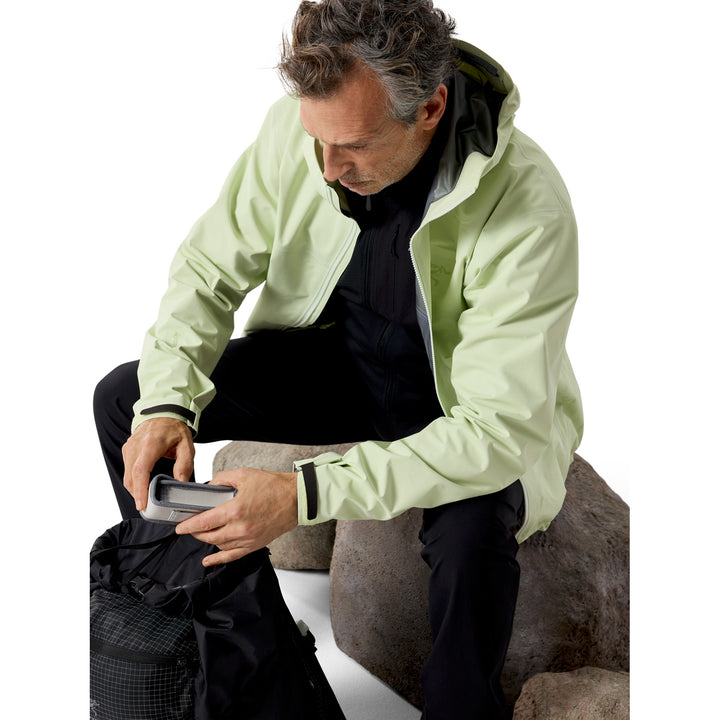 Arc'teryx Beta Jacket - Men's Dk Shincha