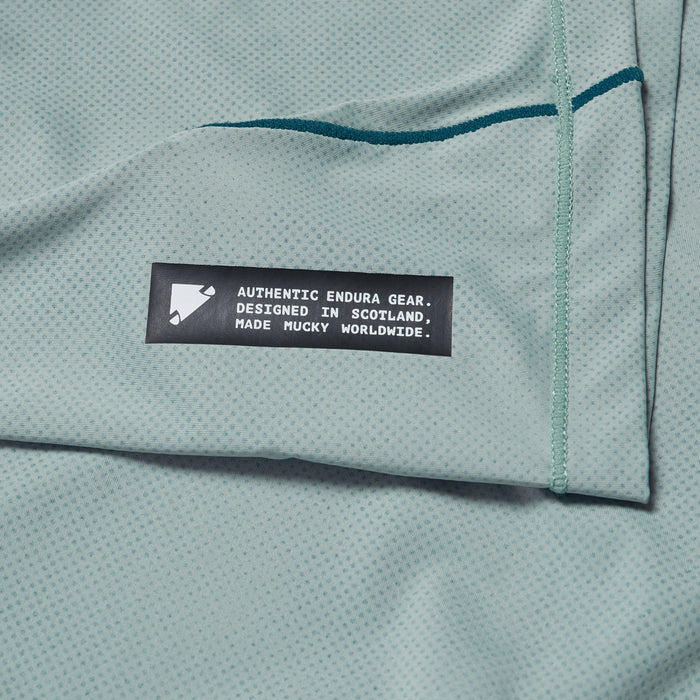 Endura AllTrack Rout Long-Sleeve Tech Tee Sage Green
