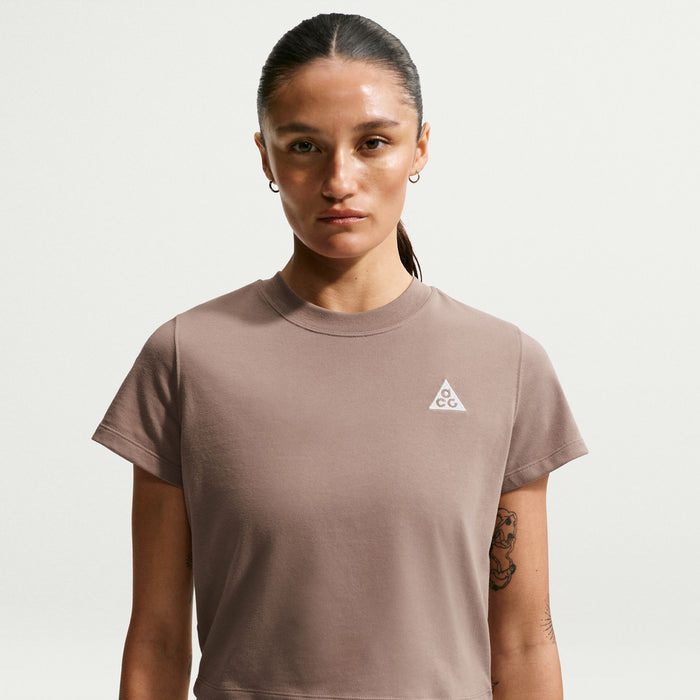 Nike ACG Dri-Fit Fitted Tri Short-Sleeve T-Shirt - Women's Mink Browns/Summer White