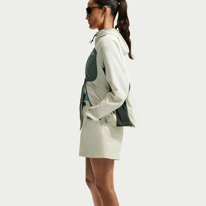 Nike ACG Dolomiti Shorts - Women's Sea Glass/Black Spruce/Summit White