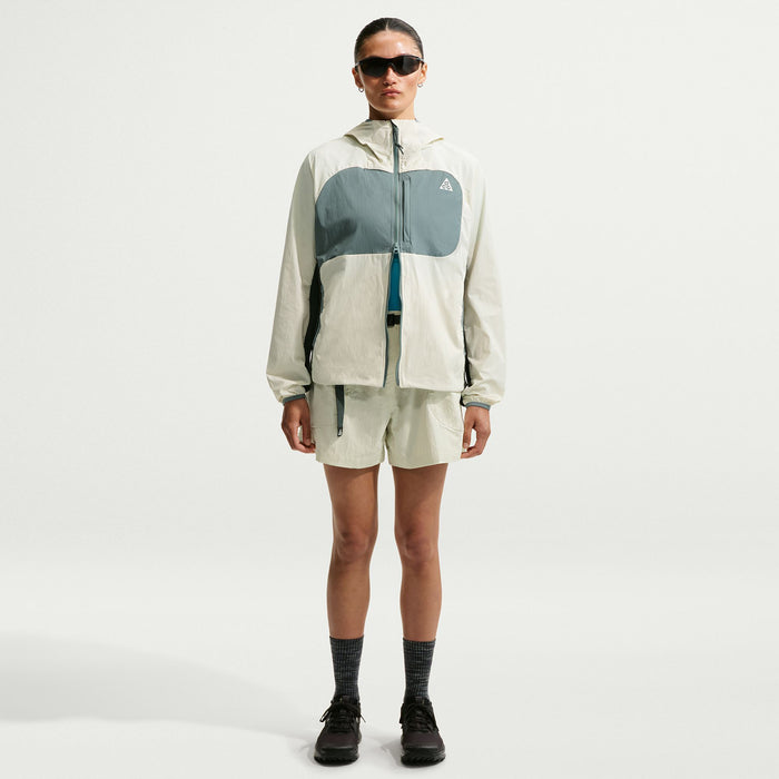 Nike ACG Dolomiti Shorts - Women's Sea Glass/Black Spruce/Summit White