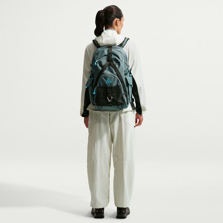 Nike ACG UV Five Towers Jacket - Women's Sea Glass/Black Spuce/Summit White