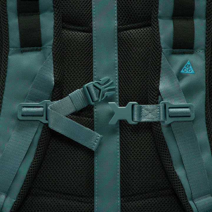 Nike ACG "DAYMAX" 25L Pack Mineral Slate/Black Spruce/Baltic Blue