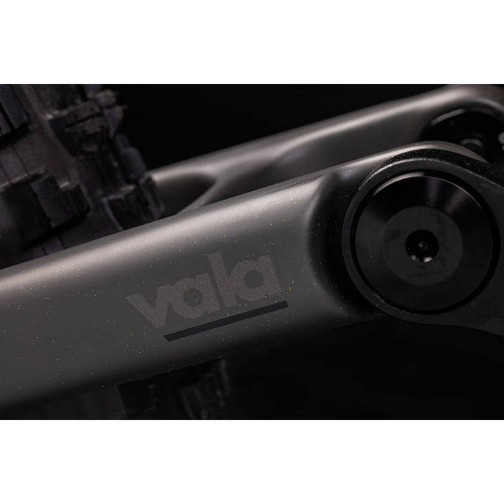 Santa Cruz Vala 1 CC XX AXS Lite Reserve E-Mountain Bike 2027 Matte Carbon Sparkle
