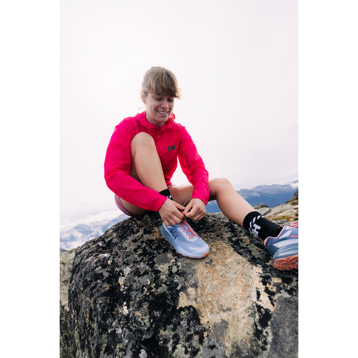 Helly Hansen Trail Windbreaker - Women's Cranberry