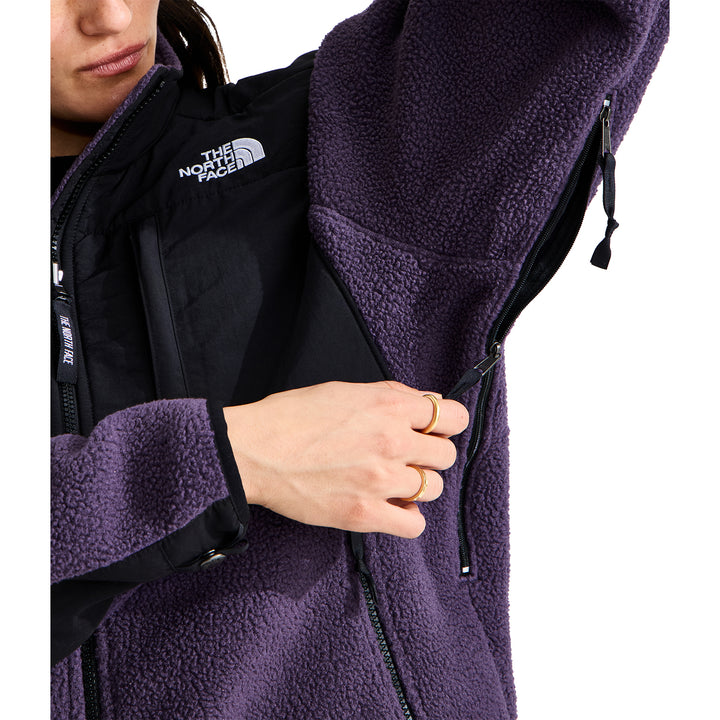 The North Face Retro Denali Jacket - Women's Endless Dusk/TNF Black