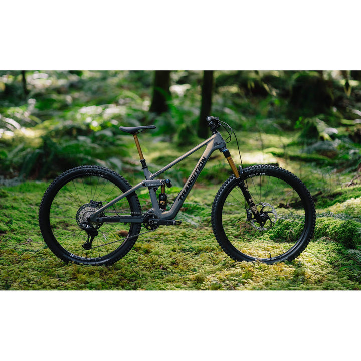 Transition Sentinel Carbon XT Di2 Complete Mountain Bike 2026 Desert Dusk