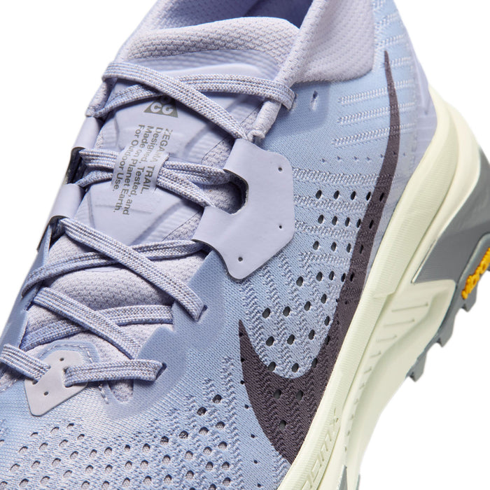 Nike ACG Zegama Shoes - Women's Ghost/Cement Grey-Sea Glass Smoke Grey