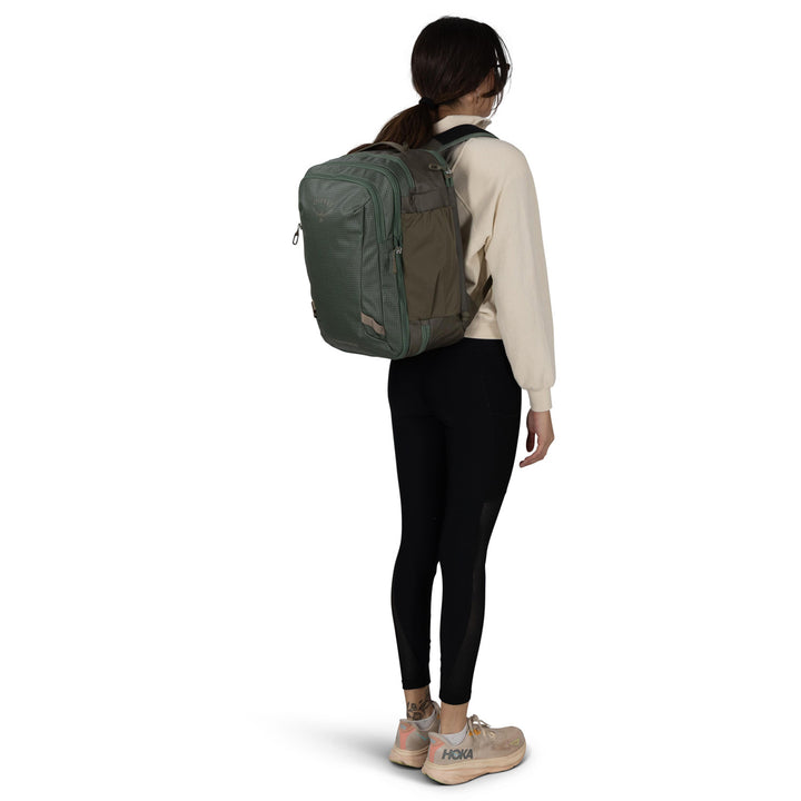 Osprey Transporter Travel Pack 26+6 Backpack Pine Leaf Green