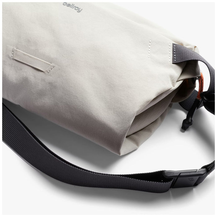 Bellroy Lite Sling Ash
