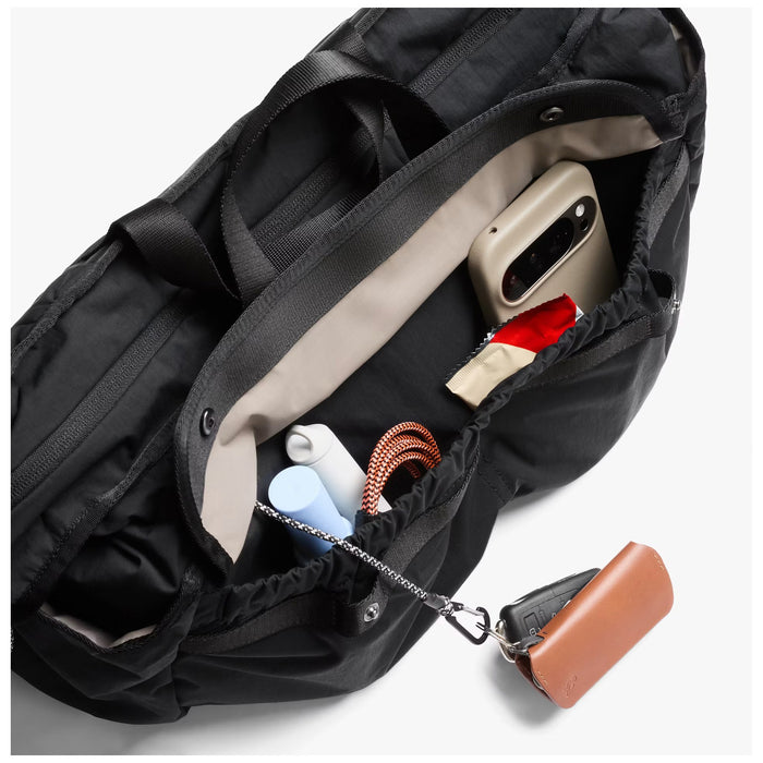Bellroy Cinch Carryall Duffle Black