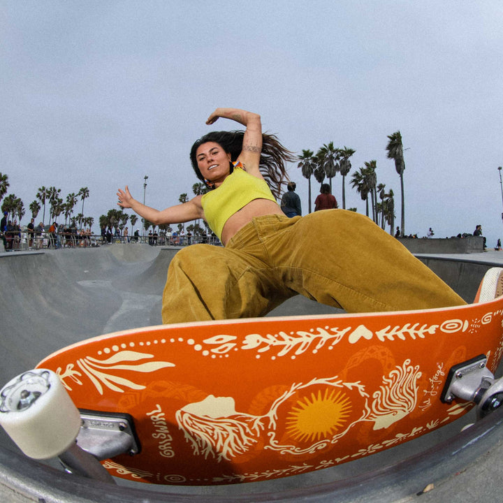Carver CX Raw Sunflower V5 Surfskate Cruiser Skateboard Complete