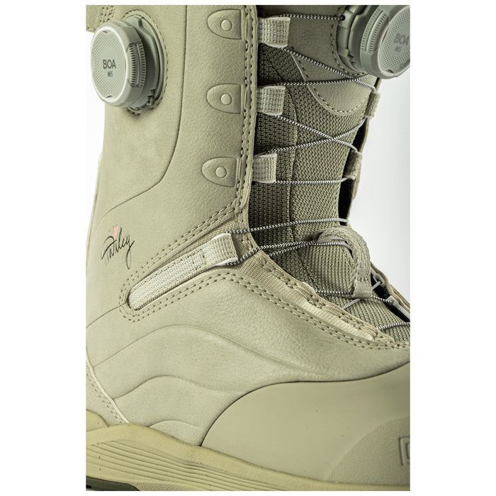 Nitro Crown Boa Snowboard Boots - Women's 2027 Hailey Langland
