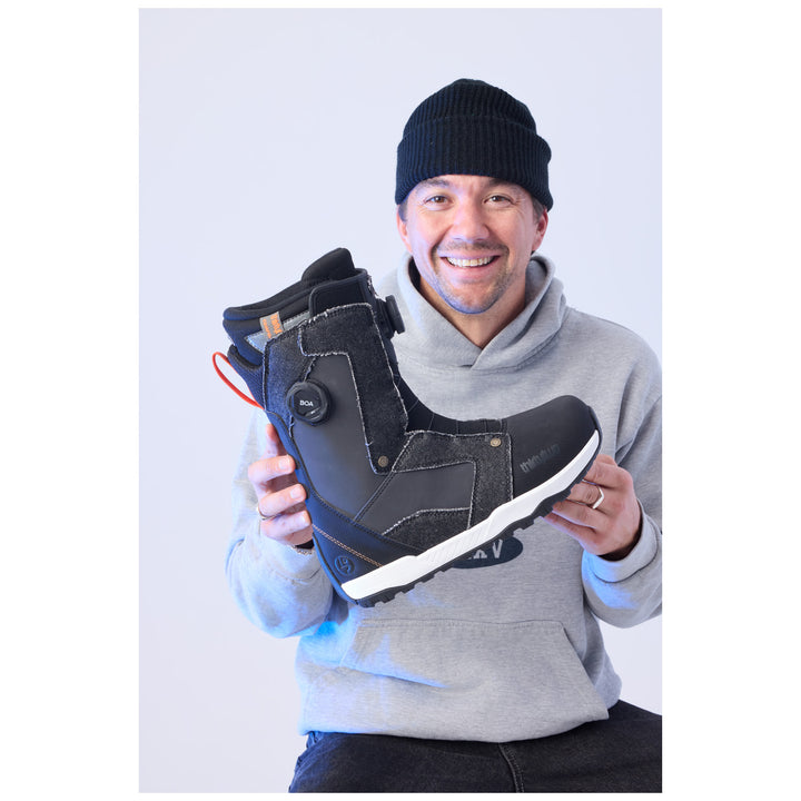 thirtytwo STW Double Boa x Public Snowboard Boots 2027 Black Denim