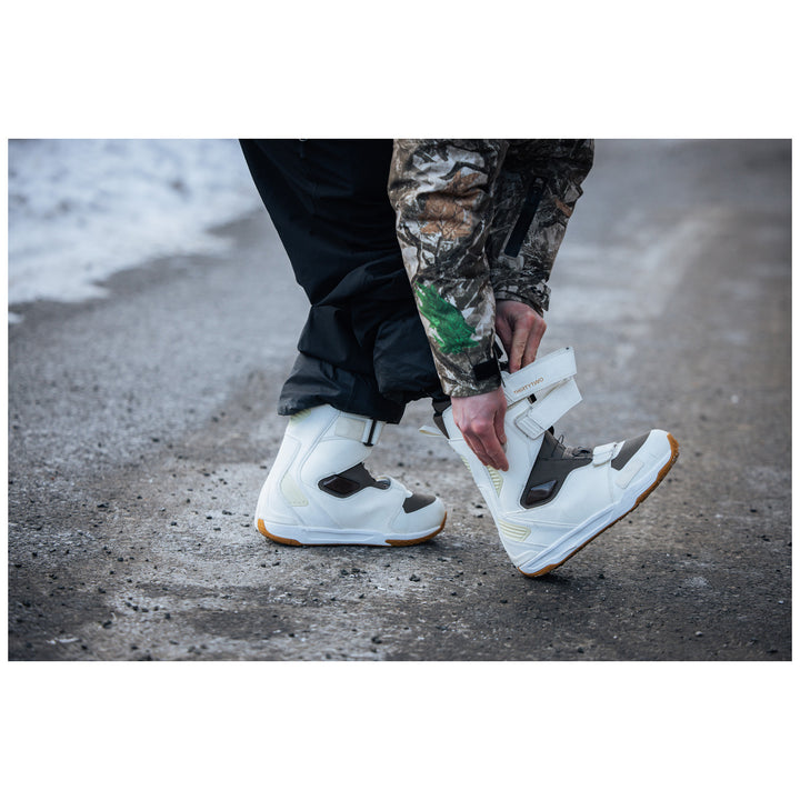 thirtytwo ZB-1 Boa x Zeb Powell Snowboard Boots 2027 Creme