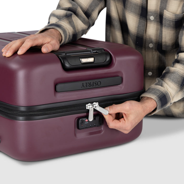 Osprey Ozone Hardside 27in 4-Wheel Bag Moody Burgundy