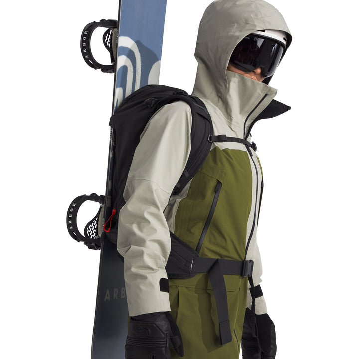 The North Face Snomad 23 Backpack TNF Black/TNF Red