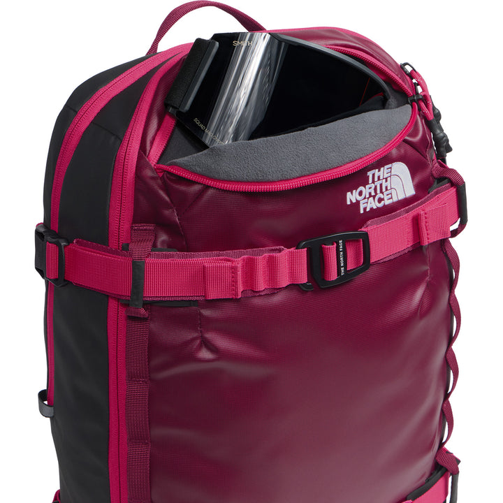 The North Face Snowdrift 22+6 Backpack Burgundy Crush/TNF Black