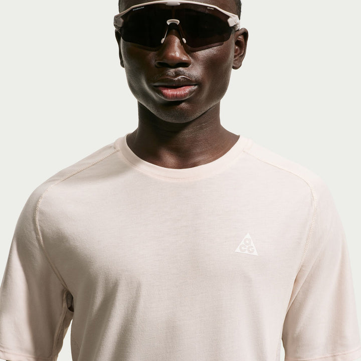 Nike ACG Dri-Fit ADV Solar Chase Short-Sleeve T-Shirt - Men's Lt Orewood Brown/Summit White