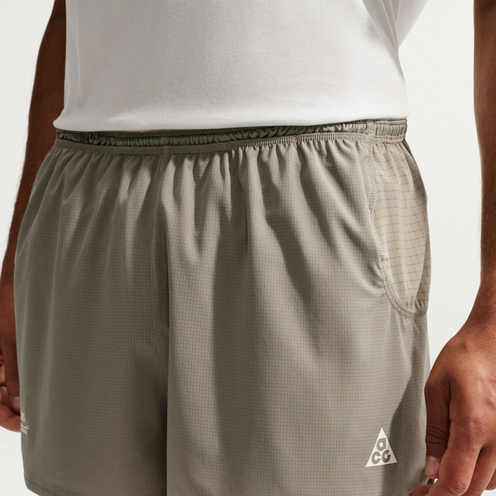 Nike ACG "Trailwind" Shorts - Men's Light Army/White