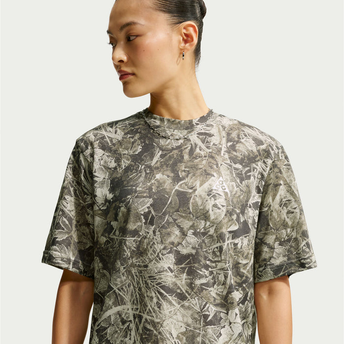 Nike ACG Dri-FIT Boxy Run UTMB T-Shirt - Women's Sail