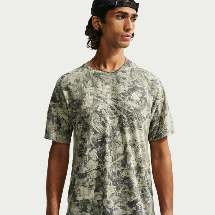 Nike ACG "Solar Chase" T-Shirt - Men's Sequoia/Light Army/Summit White