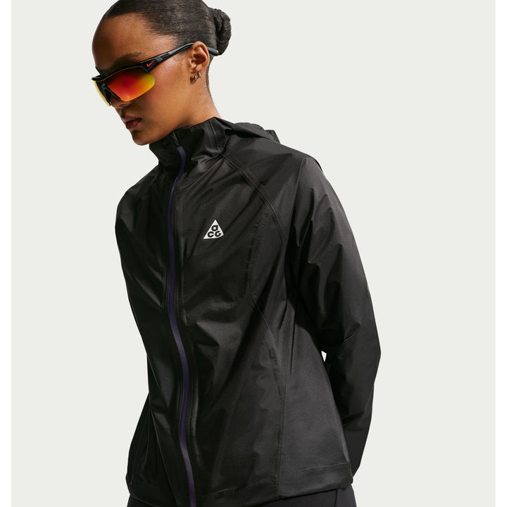 Nike ACG "Trailwind" Jacket - Women's Black/Summit White
