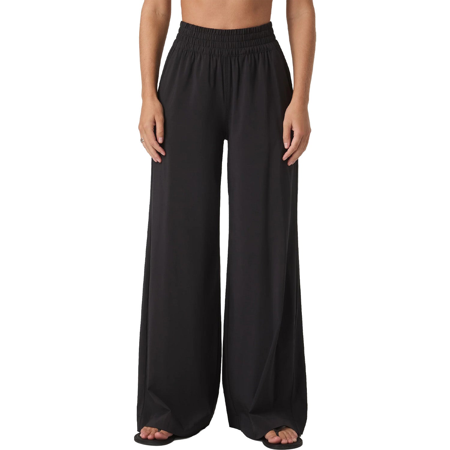 Vuori Villa Wideleg Short Pants - Women's – evo