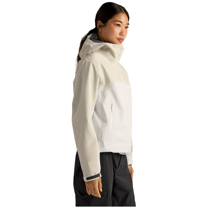 Arc'teryx Beta Jacket - Women's Sea Salt/Arctic Silk