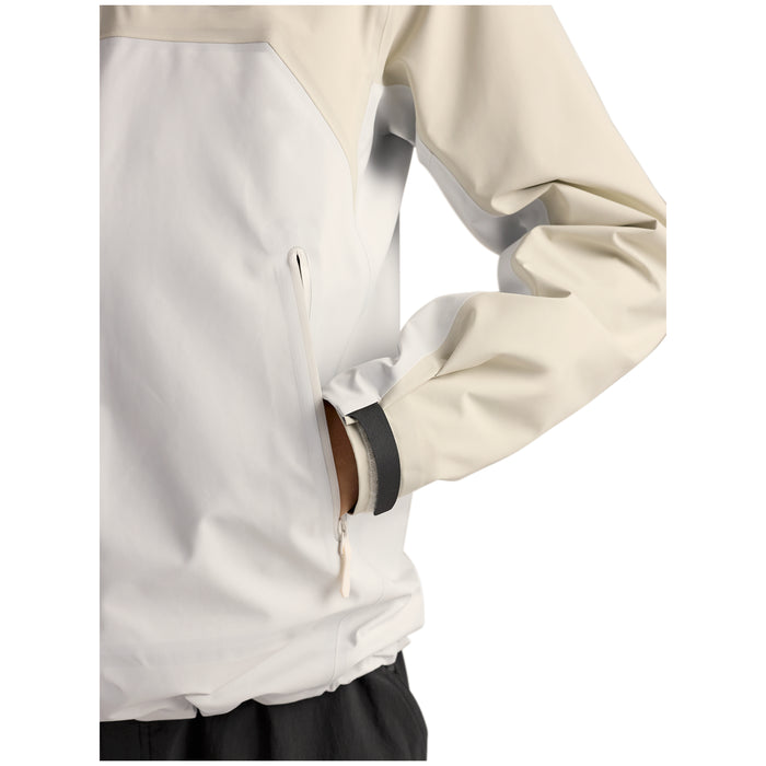 Arc'teryx Beta Jacket - Women's Sea Salt/Arctic Silk