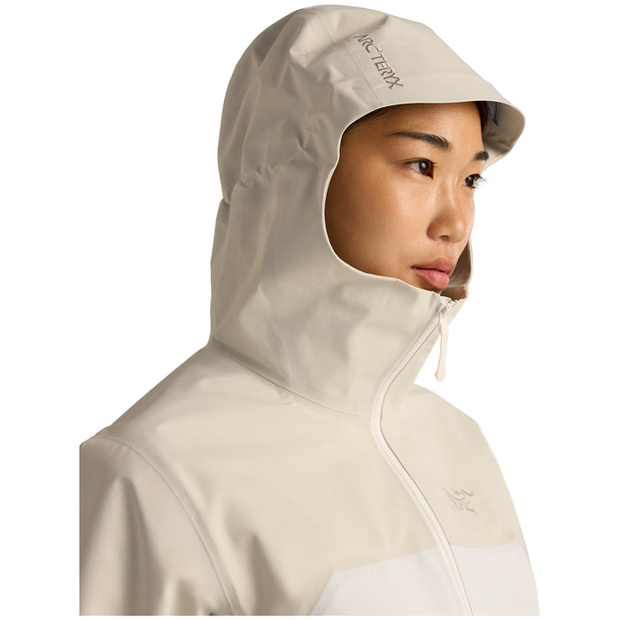 Arc'teryx Beta Jacket - Women's Sea Salt/Arctic Silk