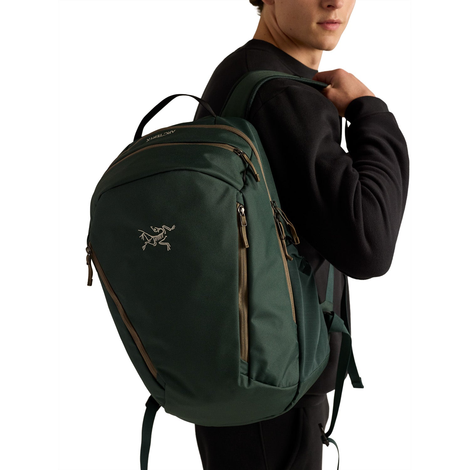 Arc'teryx Mantis 16L Backpack – evo