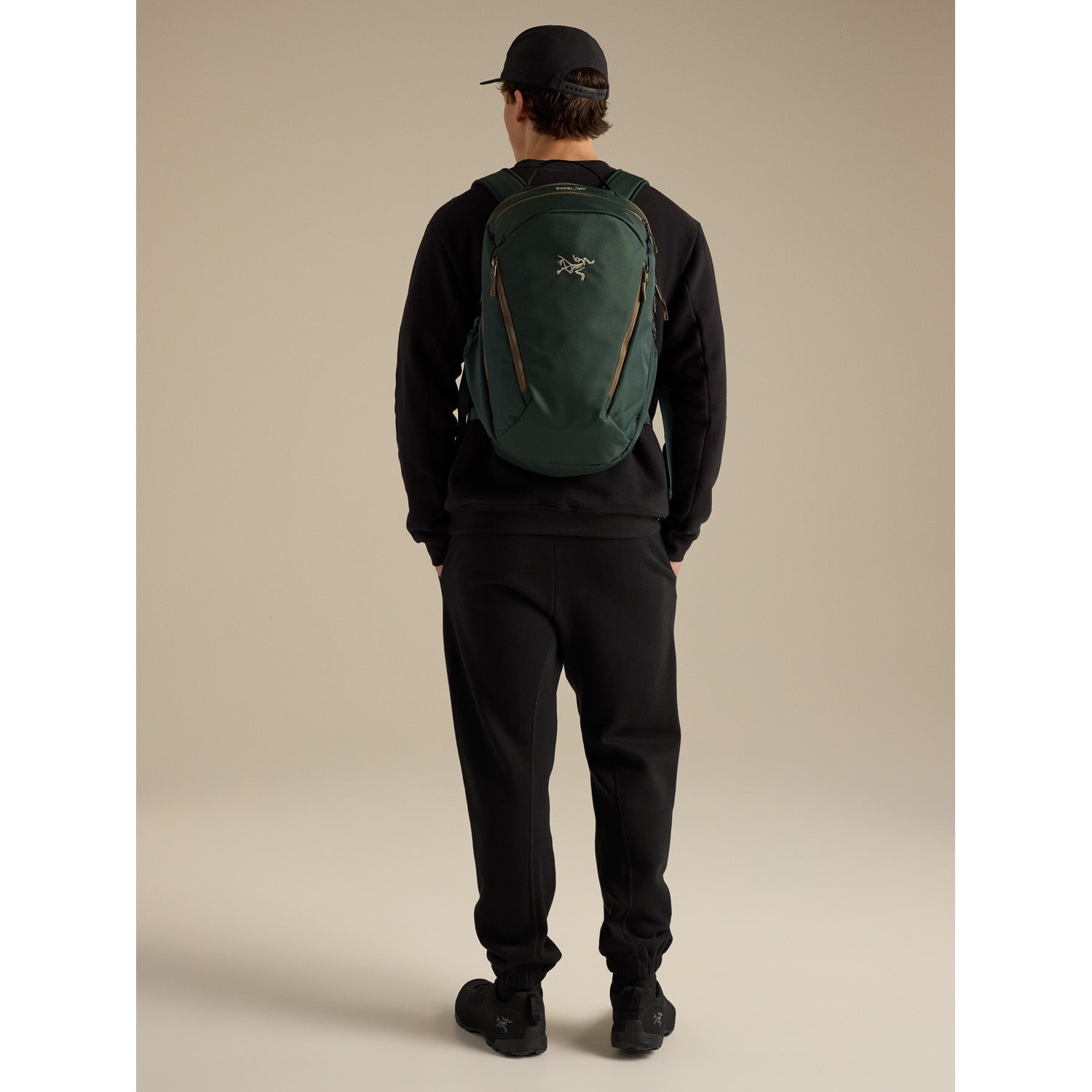 Arc'teryx Mantis 16L Backpack – evo