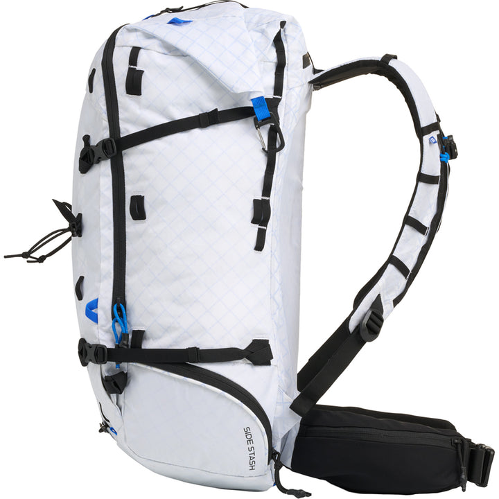 BCA Stash 40 UL Backpack White