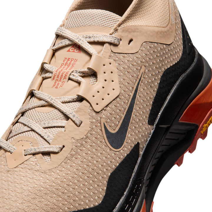 Nike ACG Zegama Trail GORE-TEX Shoes - Men's Linen/Black-Lt Crimson-Lt Oregon Brown