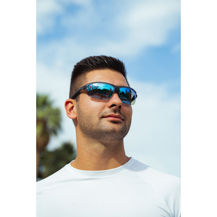 Tifosi Rivet Sunglasses Satin Vapor/Clarion Blue Fototec