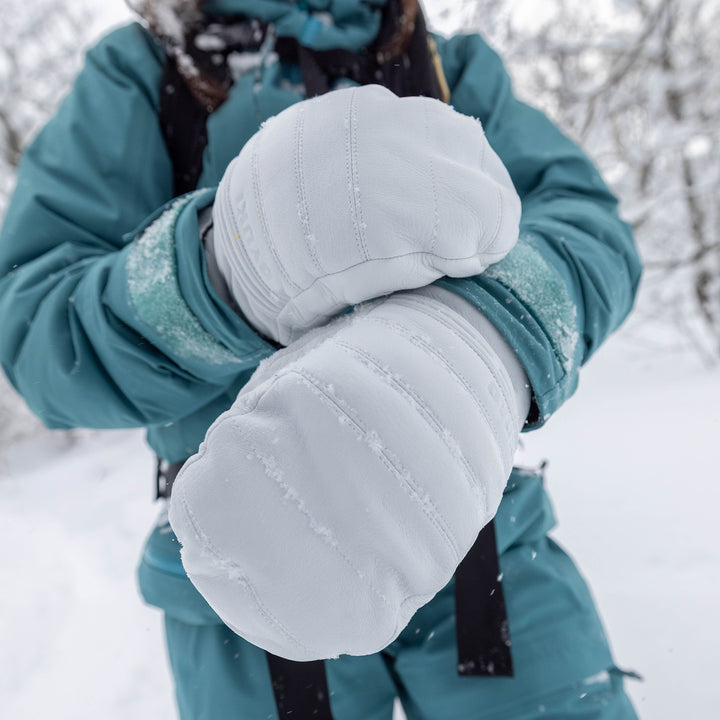 Oyuki Chika GORE-TEX Mittens - Women's Yubari